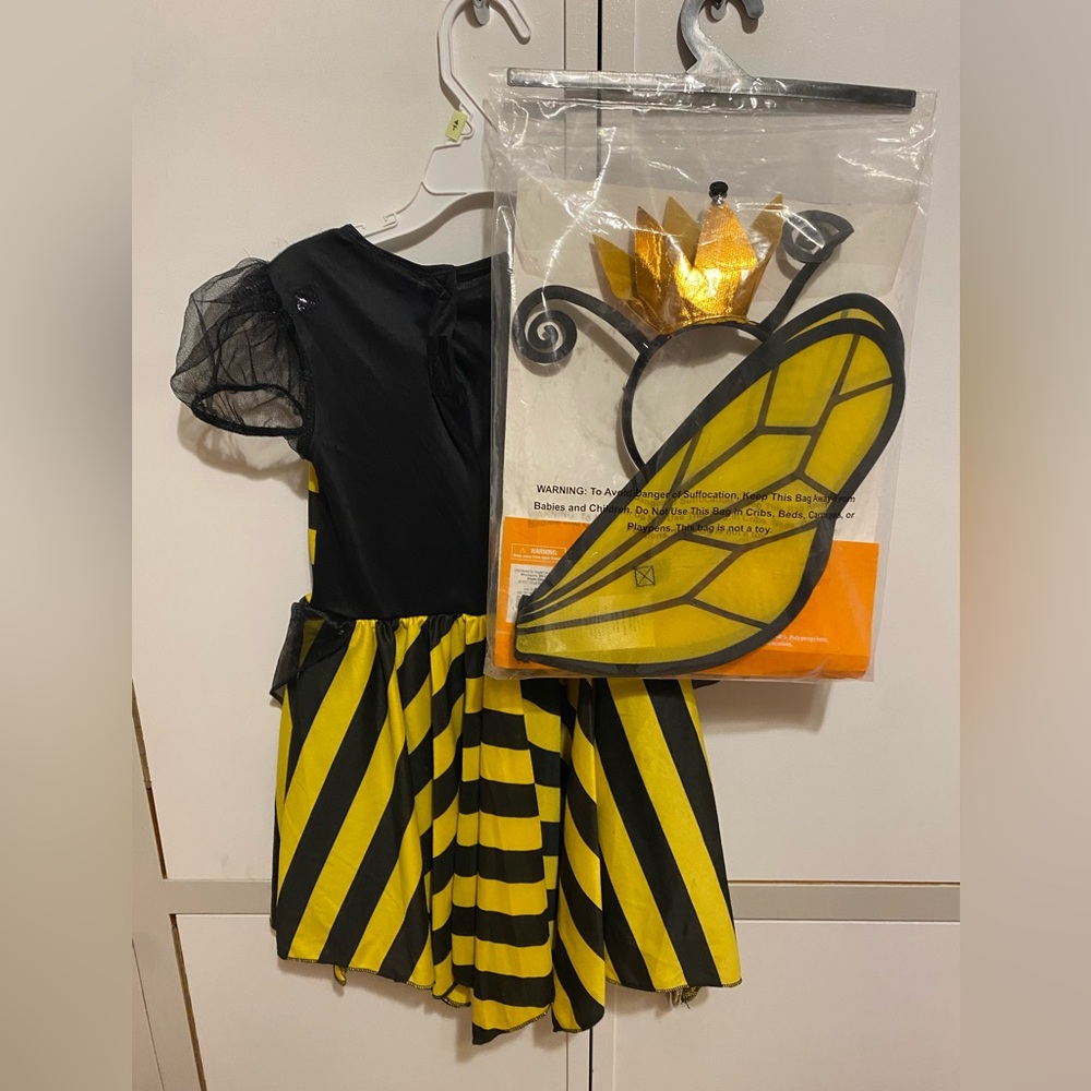 Bee Costume 🐝 - Picture 2 of 2
